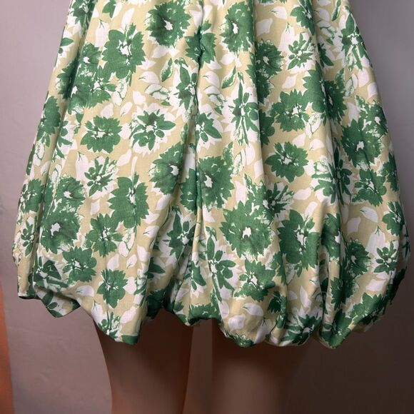 PrettyLittleThing Petite Green Yellow White Floral Puff Mini Dress. Size 0 - Picture 7 of 17